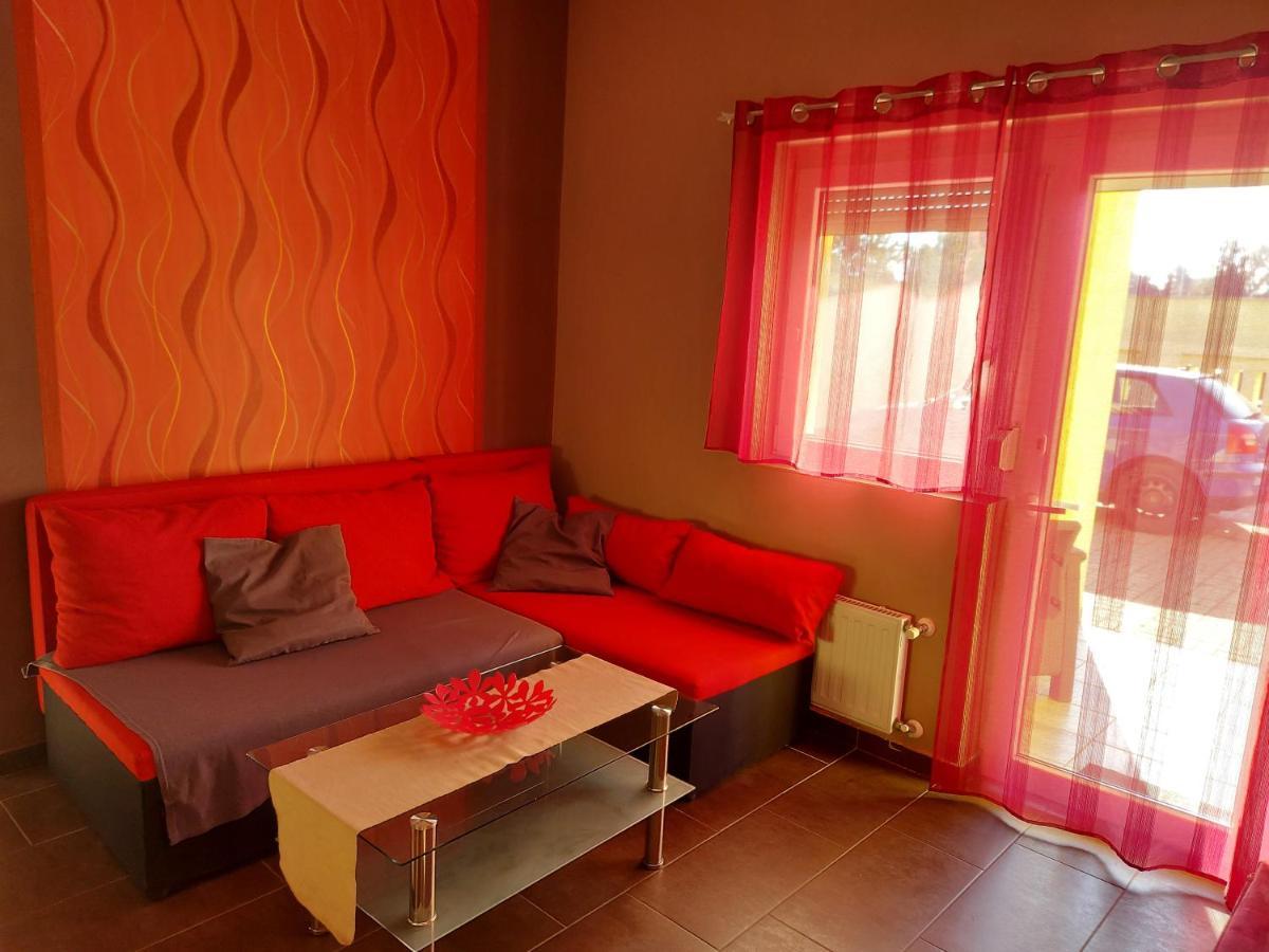 Corner Apartman 5 Siofok Bagian luar foto