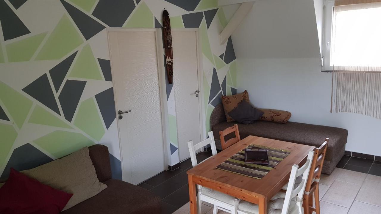Corner Apartman 5 Siofok Bagian luar foto