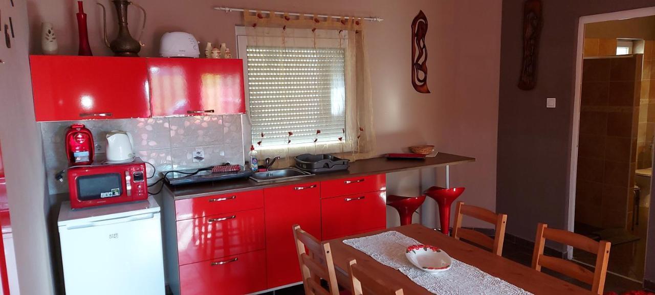 Corner Apartman 5 Siofok Bagian luar foto