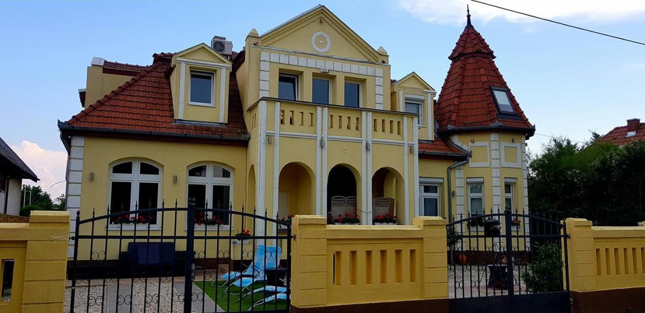 Corner Apartman 5 Siofok Bagian luar foto