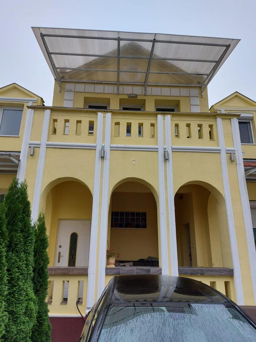 Corner Apartman 5 Siofok Bagian luar foto